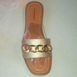 Pierre Dumas Chain Sandels